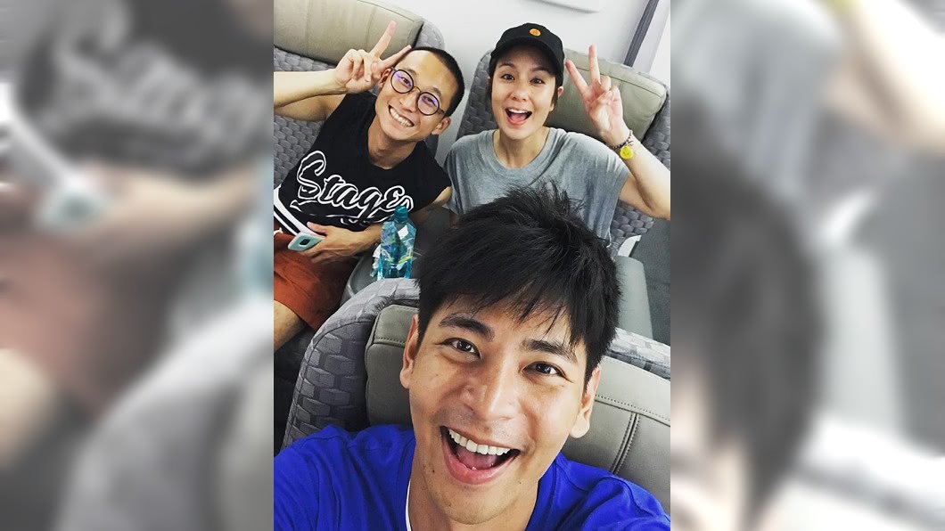 浩子(左)曾告誡楊子儀(下)演藝圈誘惑多,不要傷害愛自己的人、自己愛的人。圖/翻攝楊子儀臉書