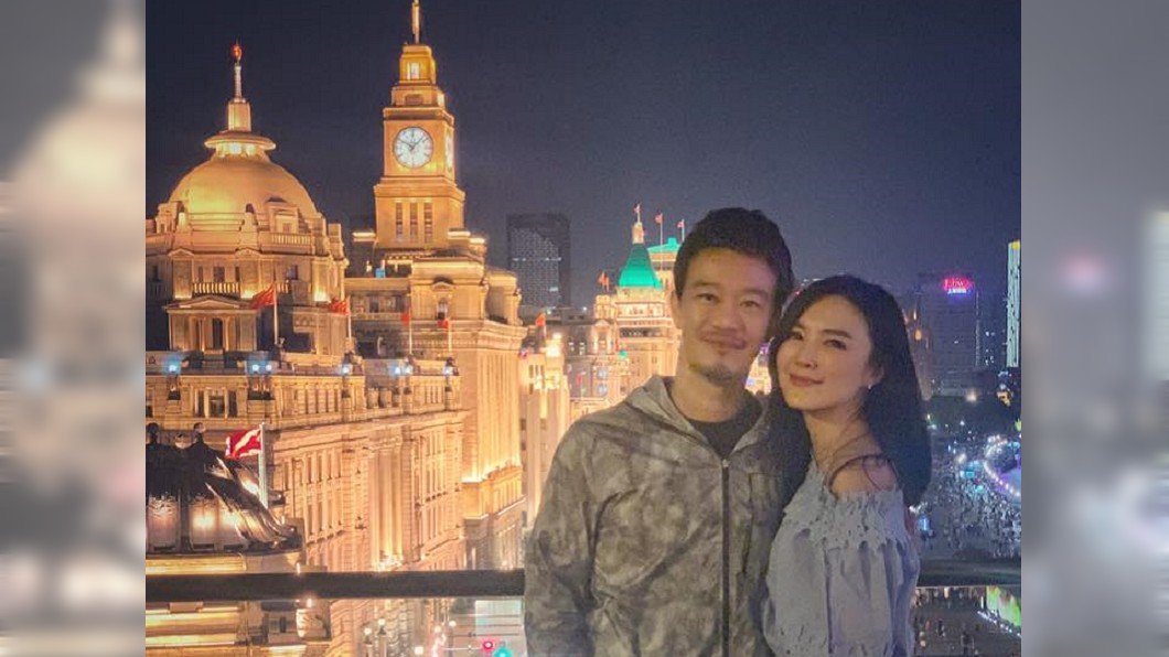 劉軒的老婆Cardin直接前往松山機場請長榮地勤幫忙。圖/翻攝Cardin卡登媽咪&千川二寶臉書
