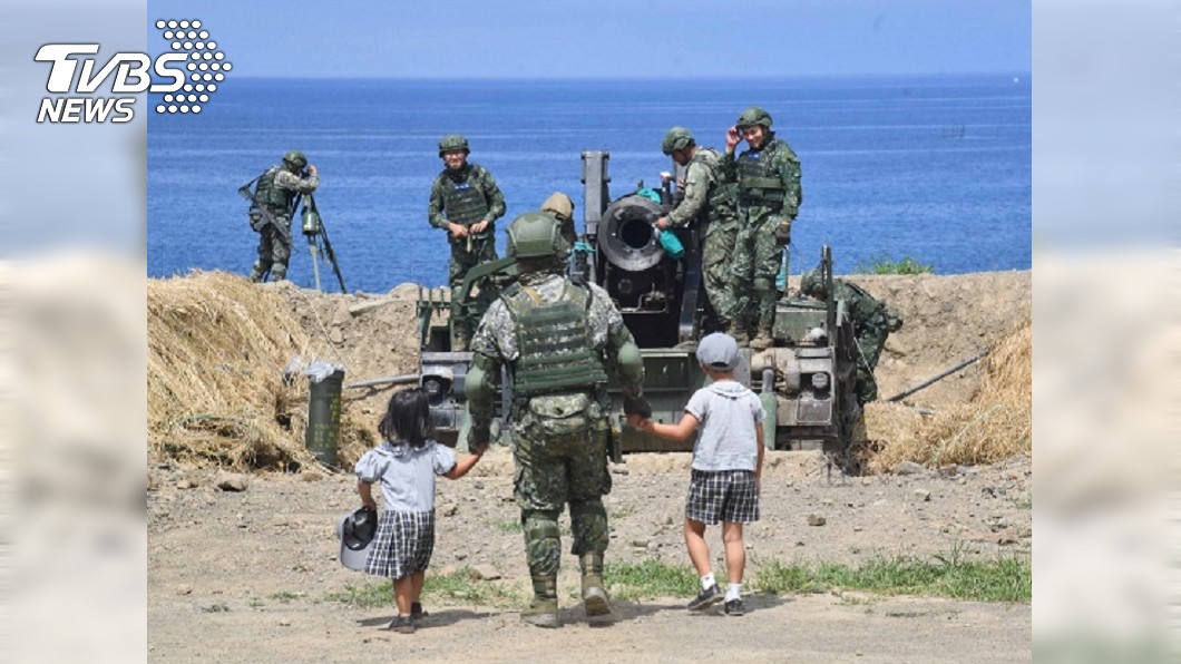 內政部宣布自7月1日起,國軍可透過「戶政一站式服務」申請4項補助。圖/TVBS
