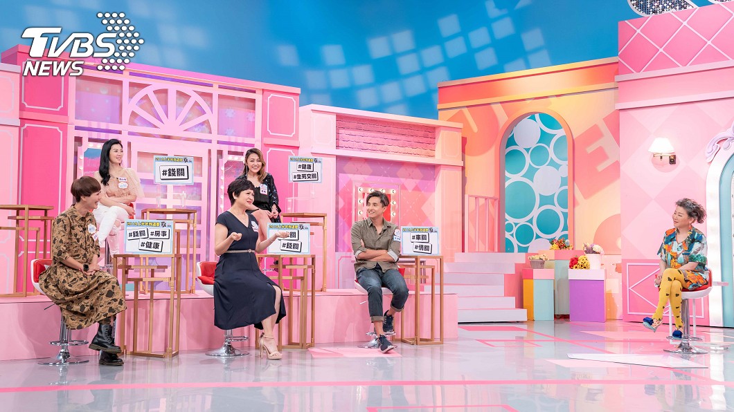 《女人我最大》來賓討論2019運勢。圖/TVBS《女人我最大》
