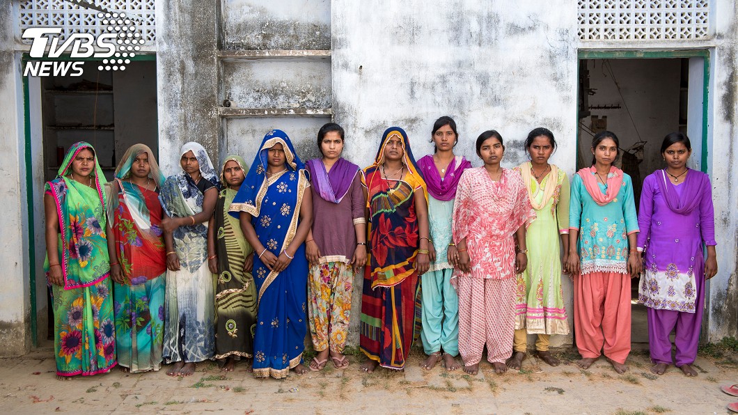 女性的月經在印度被視為是「不潔」的。示意圖／TVBS