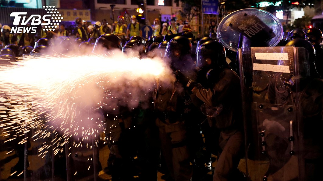 21日香港「反送中」遊行，警民爆發衝突。圖／達志影像路透社