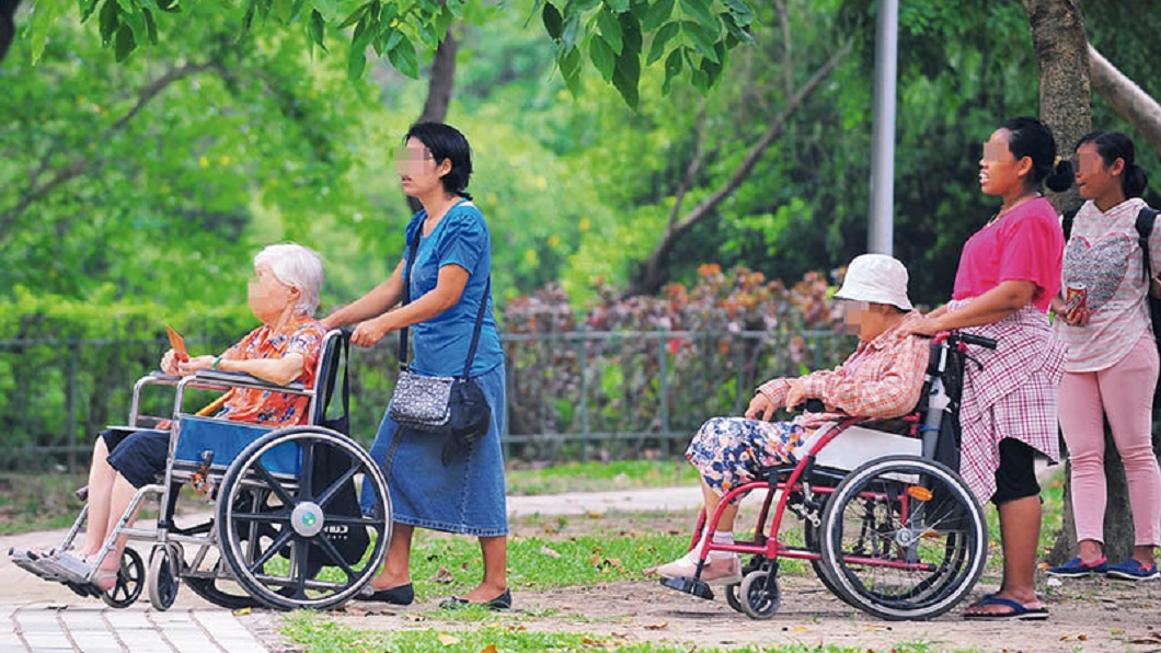 外配嫁來台灣,以為會過上幸福美滿的日子,但卻有人被當成免費看護。圖/CTWANT提供