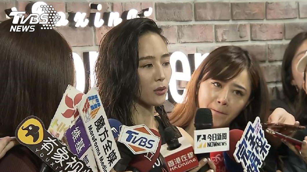 張鈞甯今日出席活動回應邱澤緋聞。圖/TVBS