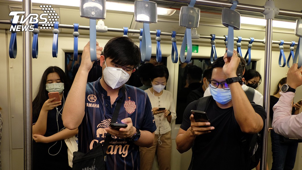 (示意圖／TVBS) 搭大眾運輸應強制戴口罩？網推「1政策」：矯正風氣