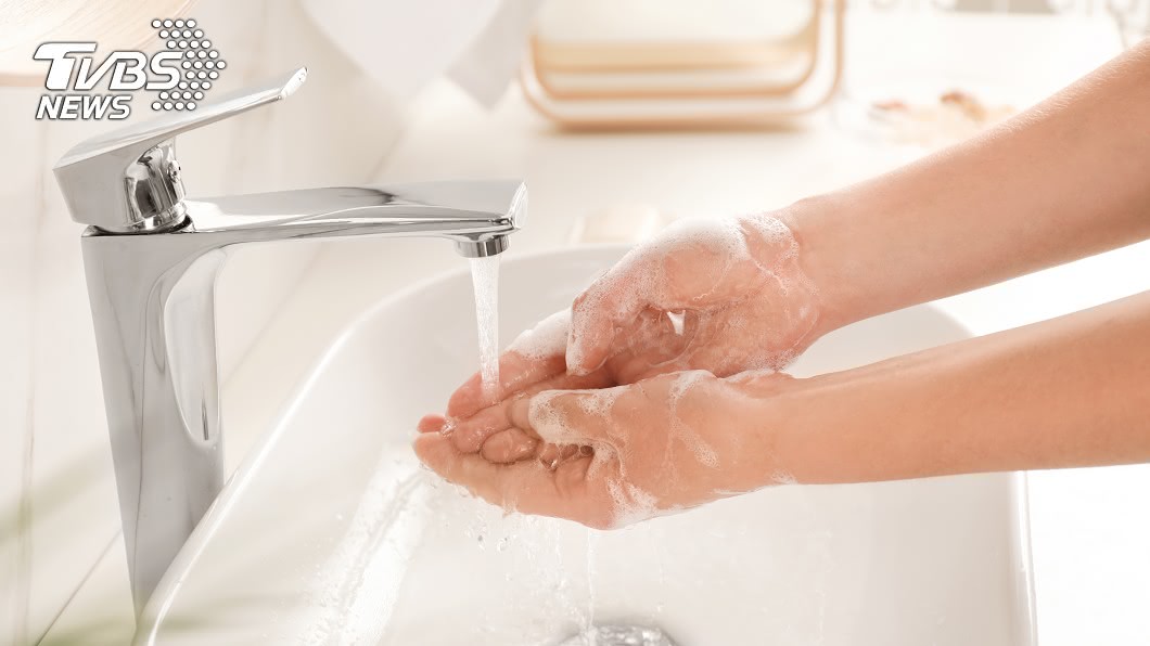你曾經使用洗碗精洗手嗎？(示意圖／TVBS)