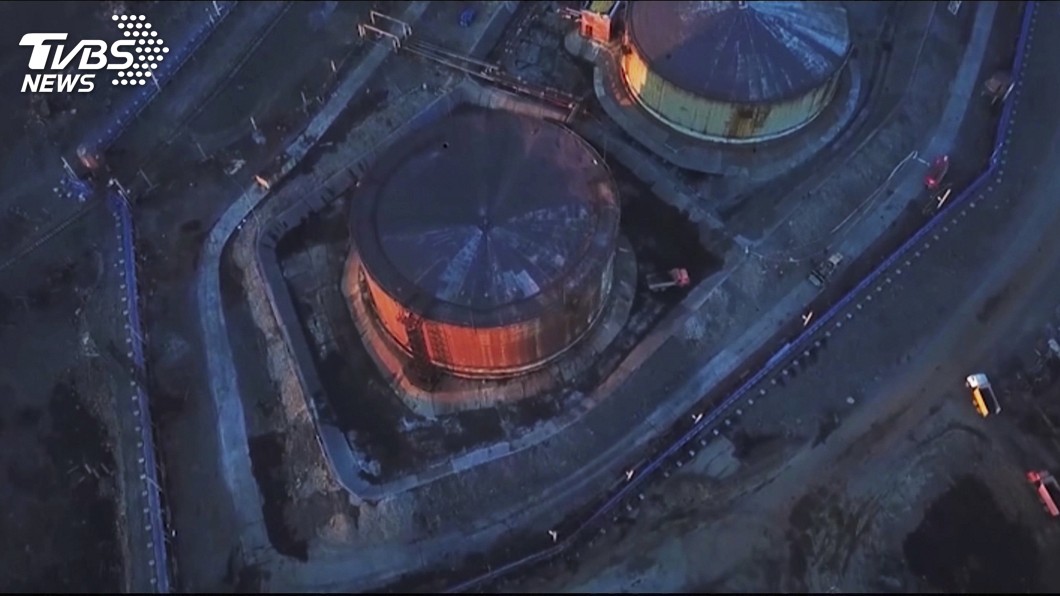 約2萬噸柴油自俄羅斯西伯利亞一處發電廠貯藏設施外洩、汙染水道，總統普欽（Vladimir Putin）今天下令進入緊急狀態。（圖／達志影像美聯社）