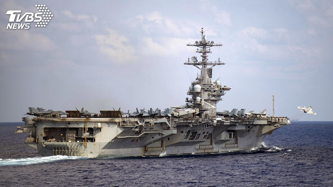 美國海軍調查航空母艦「羅斯福號」上2019冠狀病毒疾病蔓延情況。（圖／達志影像美聯社）
