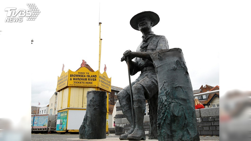 世界童軍運動創辦人貝登堡（Robert Baden-Powell）雕像。（圖／達志影像路透社）