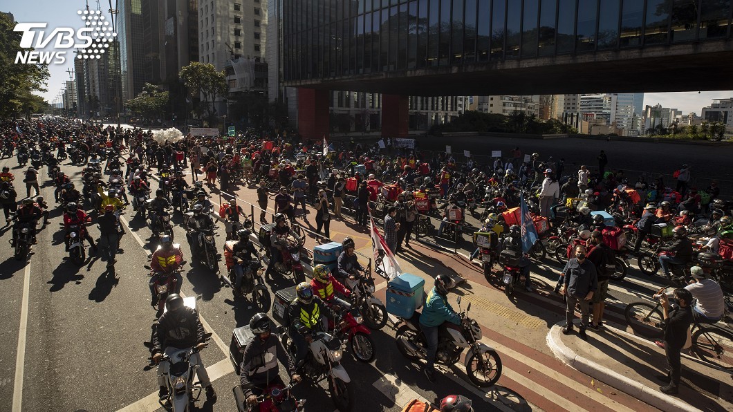 外送員在聖保羅等巴西各大都會發動罷工。（圖／達志影像美聯社）