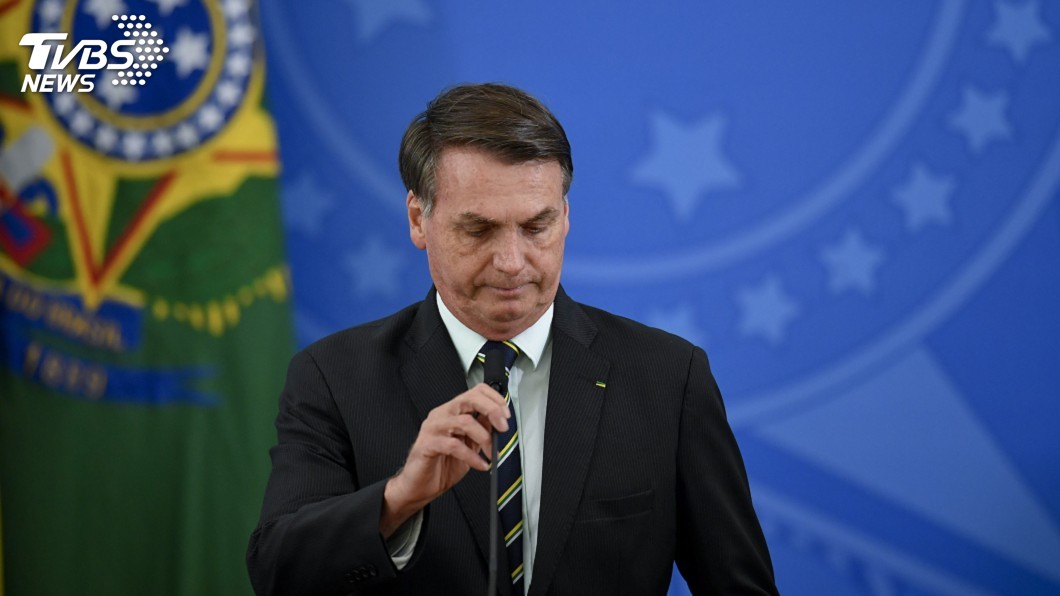 巴西總統波索納洛已再度進行新型冠狀病毒篩檢。（圖／達志影像美聯社）