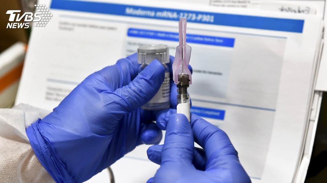 莫德納生物技術公司所研發的疫苗，可能會在年底之前推出。（圖／達志影像美聯社）
