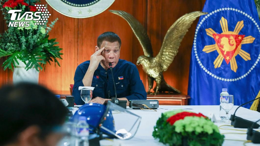 菲律賓總統杜特蒂。（圖／達志影像美聯社） 菲醫護上書封城抗疫　杜特蒂：無力再金援貧民