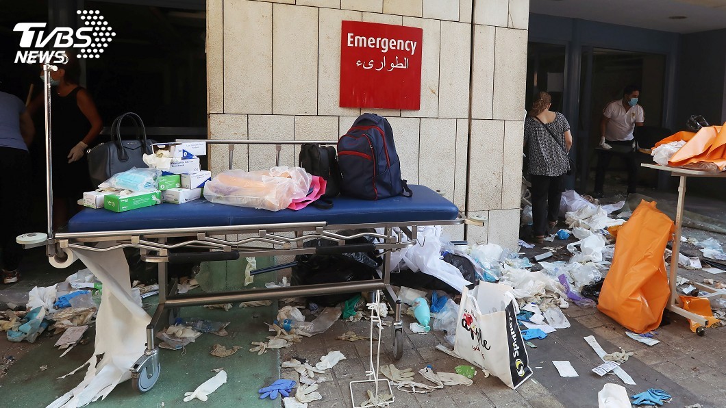 （圖／達志影像路透社） 爆炸後疫情升溫醫院飽和　黎巴嫩衛生部長籲封鎖