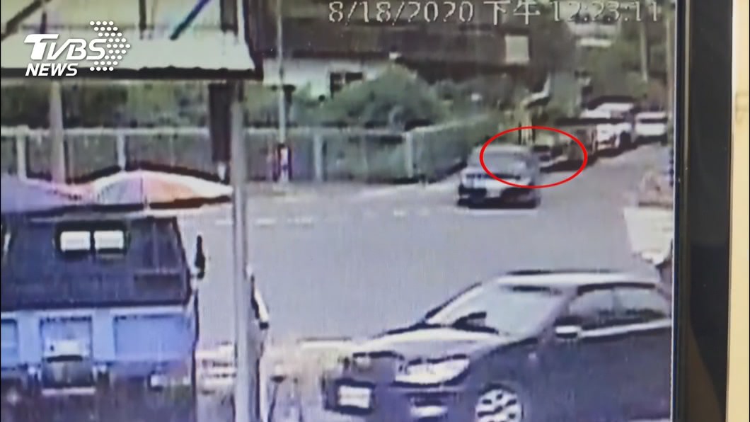 圖／TVBS 2歲女童戴安全帽生前畫面曝光　30秒後遇劫