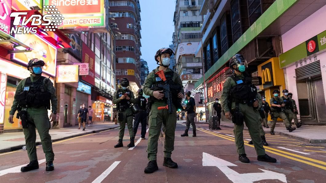 香港46名公務員涉嫌參與反送中活動，全數遭停職調查或將起訴。（圖／達志影像美聯社）
