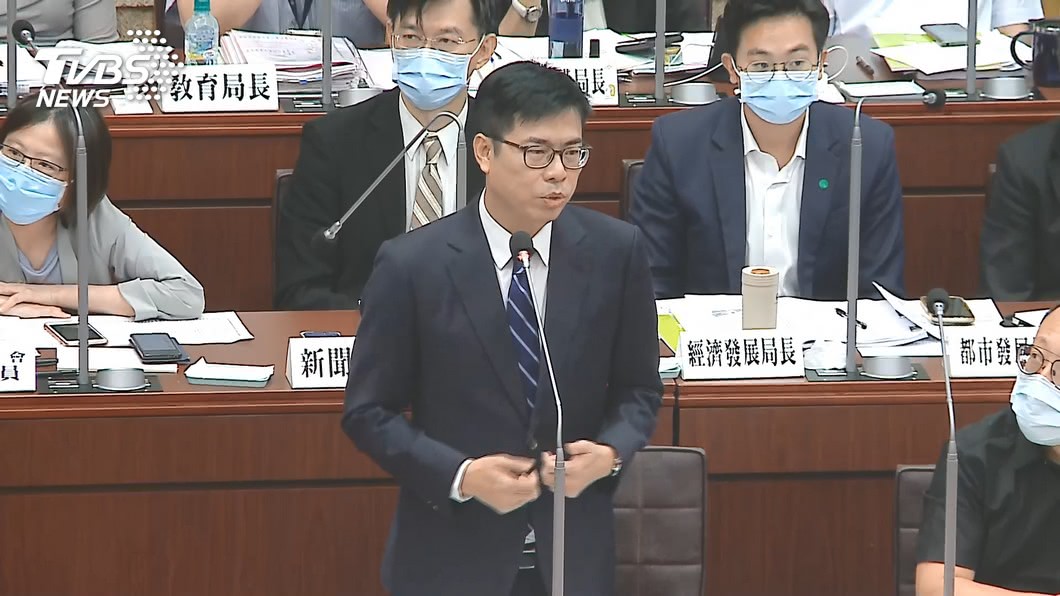 高雄市長陳其邁7日首次施政報告。（圖／TVBS）