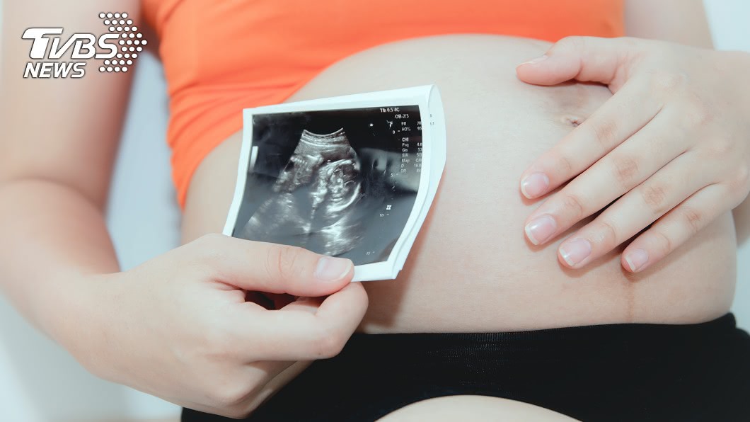 女子懷孕3個月遭男友逼墮胎。 （示意圖／shutterstock達志影像）