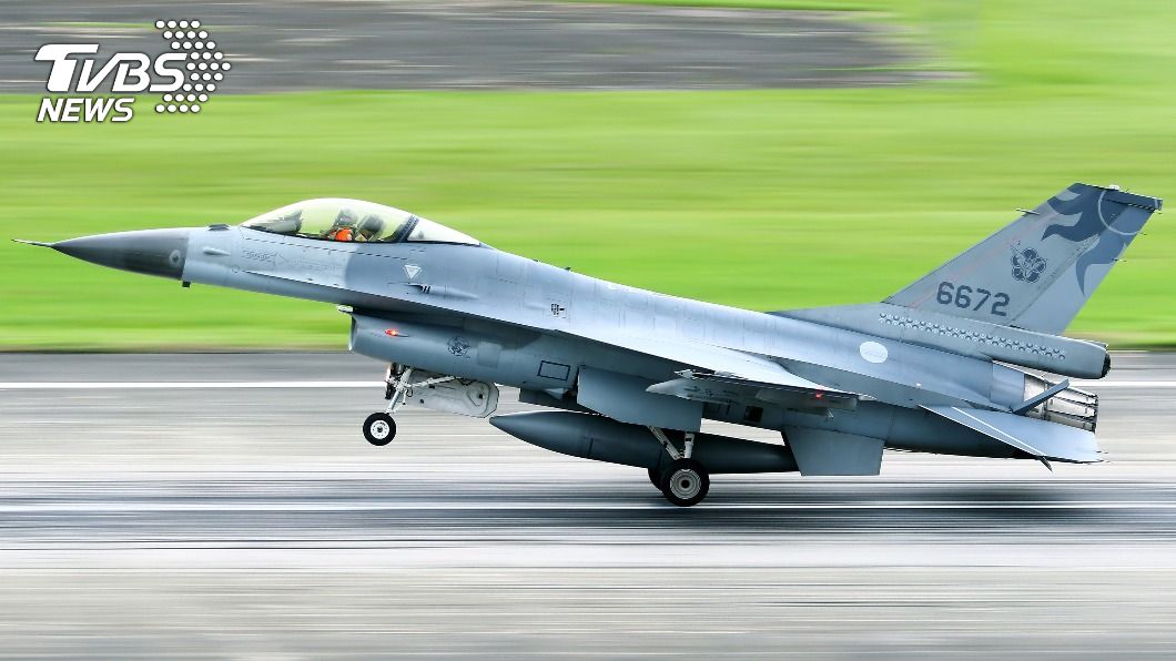 空軍一架F-16戰機昨天傍晚在花蓮外海失聯。（圖／中央社）