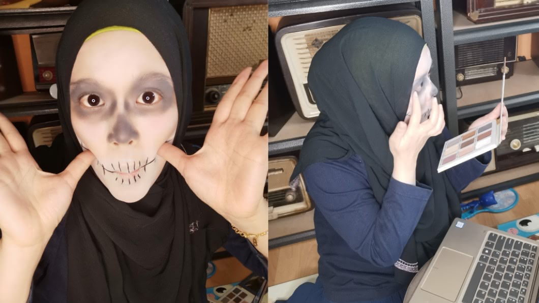 生物老師為了吸引學生，裝扮成「骷髏人」。（圖／翻攝自Intan Rohaillah臉書）