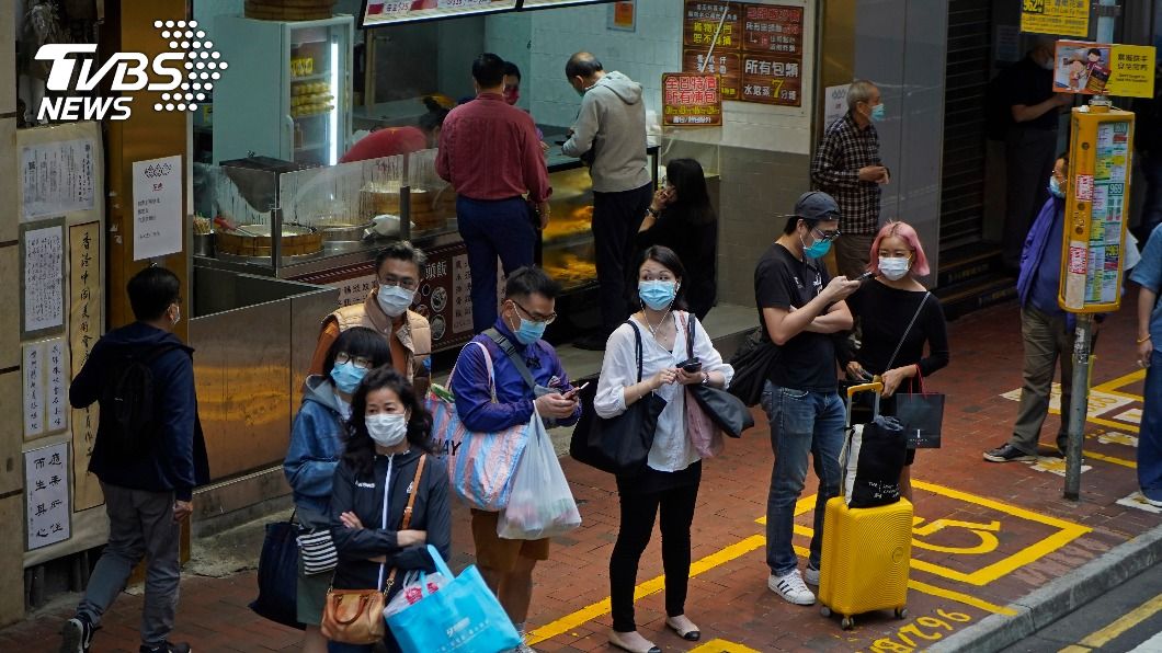 香港上月初起爆發第四波新冠疫情。（圖／達志影像美聯社）