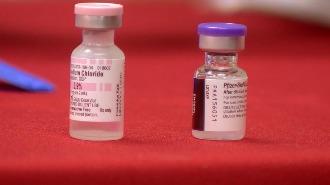  亞洲第一!新加坡批准輝瑞疫苗.全民免費