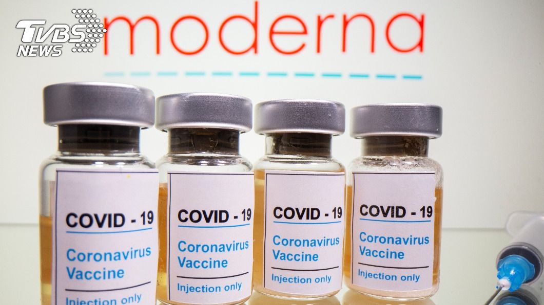 美國專家小組表決，建議緊急批准莫德納公司的新冠疫苗。（圖／達志影像路透社）