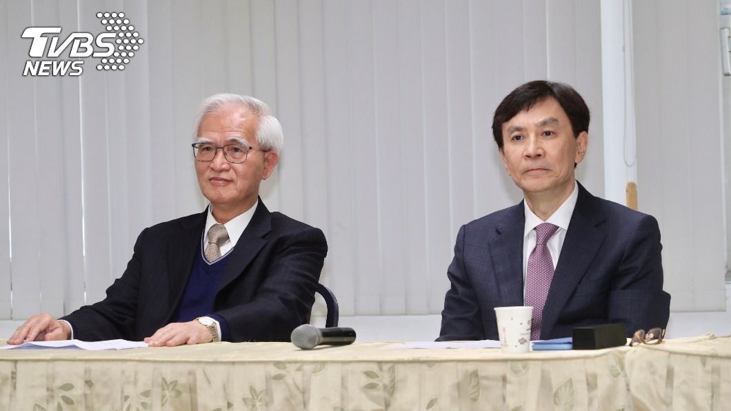 大同新任董事長盧明光（左）、總經理鍾依文（右）。（圖／中央社）