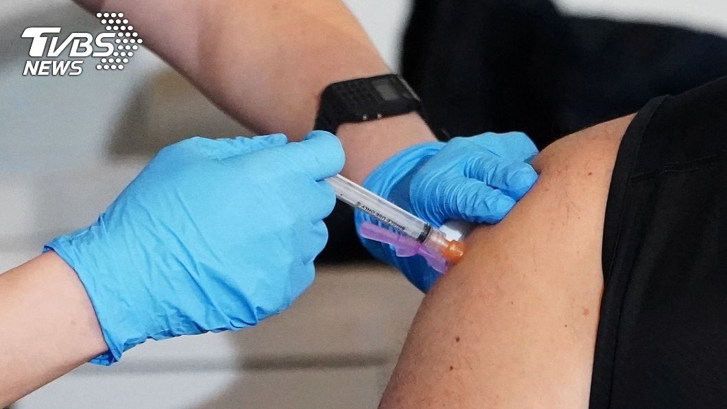 美國已有100多萬人接種第一劑新冠疫苗。（圖／達志影像路透社）