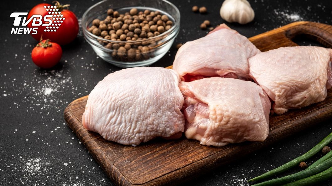 雞肉是優質蛋白質來源，不過不少人擔心「雞肉打生長激素」的副作用。（示意圖／shutterstock達志影像）