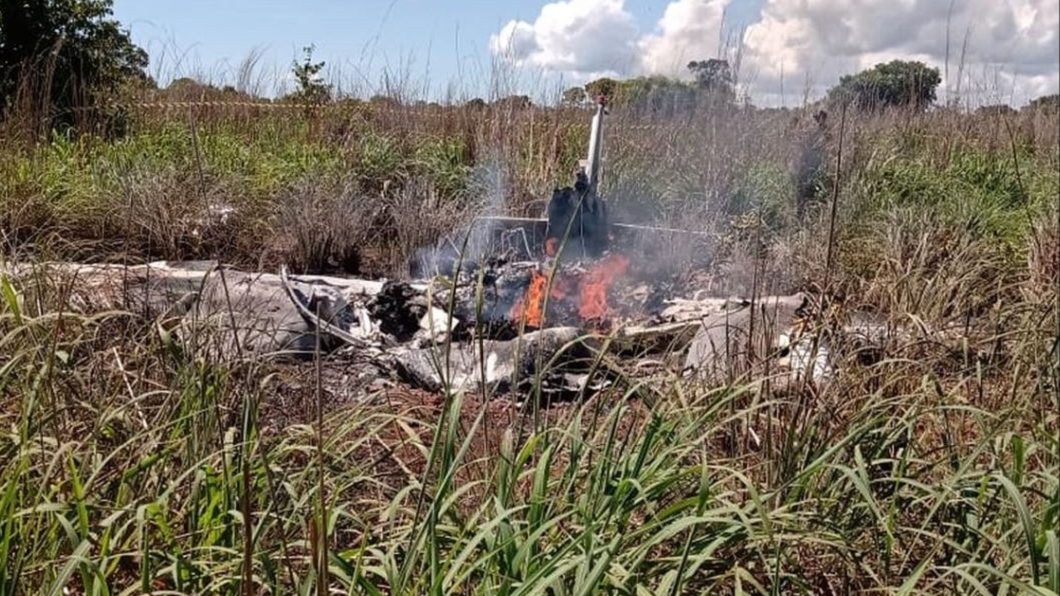 巴西一架載有足球員的私人飛機墜毀。（圖／翻攝自globoesporte.globo.com twitter)
