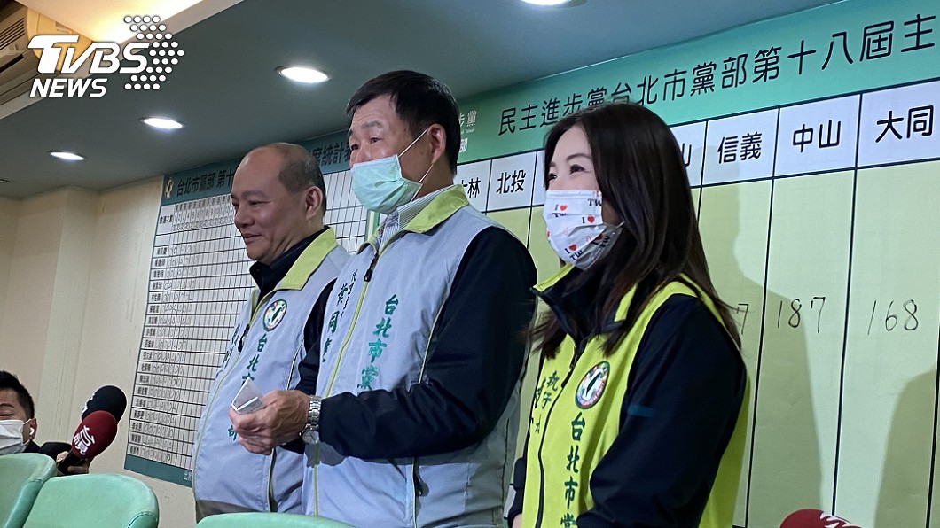 吳怡農以2217票當選民進黨台北市黨部主委。（圖／中央社）