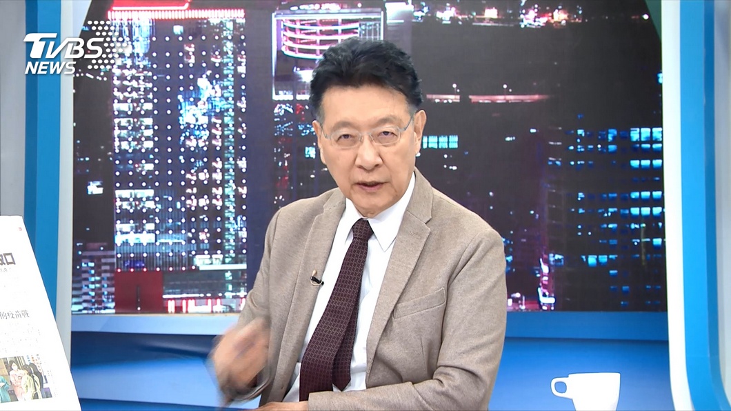TVBS《少康戰情室》主持人趙少康質疑國民黨內有內奸走漏消息。（圖／TVBS資料畫面）
