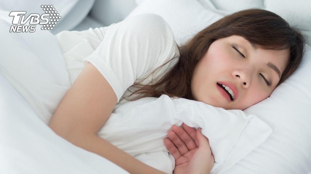 「打呼」是睡眠品質不佳的表現。（示意圖／shutterstock達志影像）