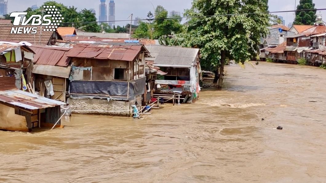 印尼正值雨季高峰，各地淹水災情不斷。（圖／中央社）