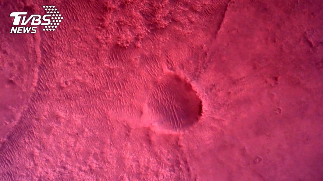 圖為毅力號登陸火星後捕捉的畫面。（圖／達志影像路透社）