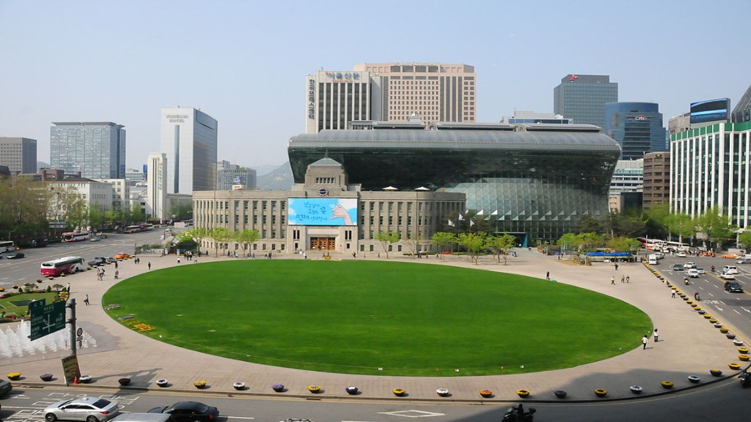 圖／翻攝自 維基百科 首爾市政廳廣場