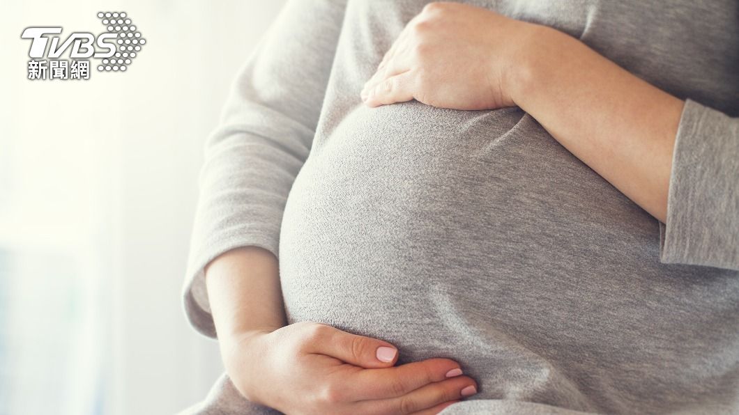 大陸一名懷孕人妻辭職在家專心養胎。（示意圖／shutterstock 達志影像）