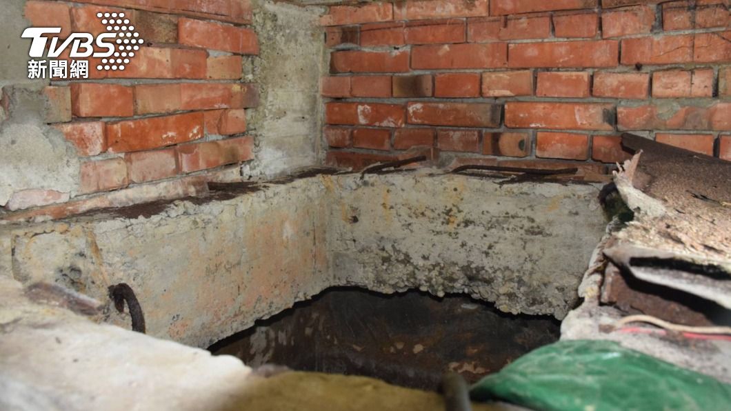 新竹市一名老婦被發現陳屍在自家大樓的蓄水池內。（圖／TVBS）