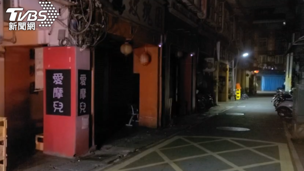 台北市萬華區茶藝館已經暫時停業。（圖／TVBS）