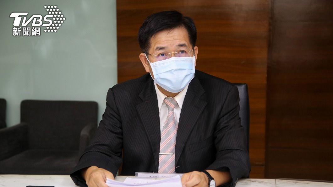 教育部長潘文忠表示有多名學生確診新冠肺炎。（圖／中央社）