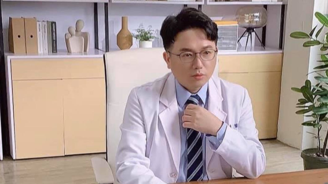 名醫江坤俊也時常在節目或臉書和觀眾朋友分析疫苗相關知識。（圖／翻攝江坤俊臉書）