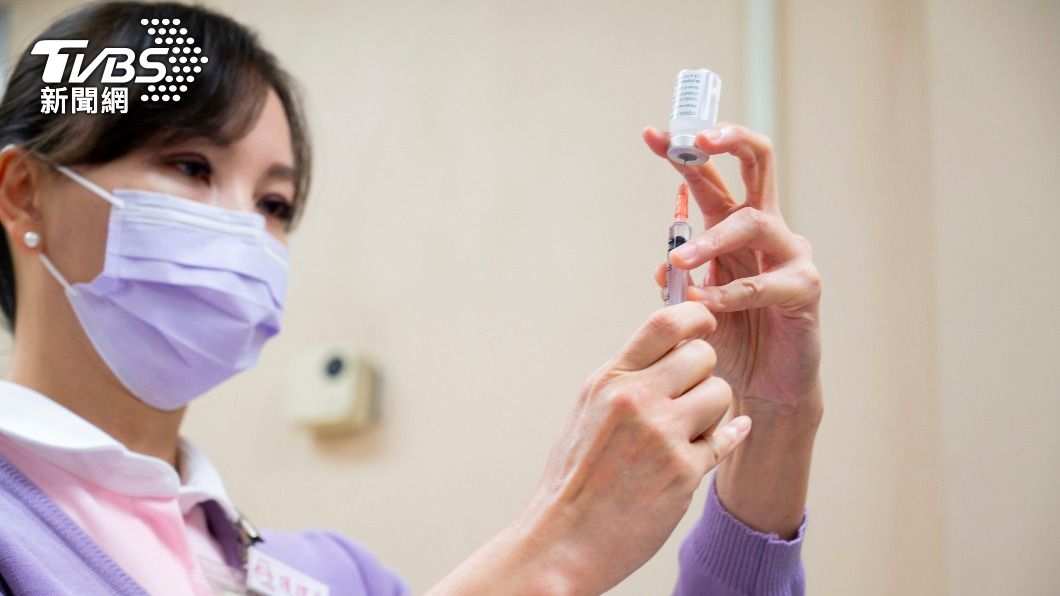 台灣目前僅有1%的人口完成接種疫苗。（圖／達志影像美聯社）