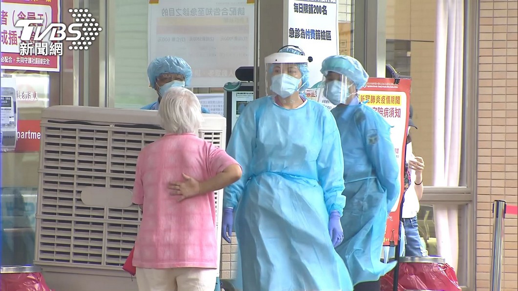 雙和醫院日前發生3名護理師遭確診洪姓患者持刀砍傷事件。（示意圖非當事人／TVBS資料畫面）