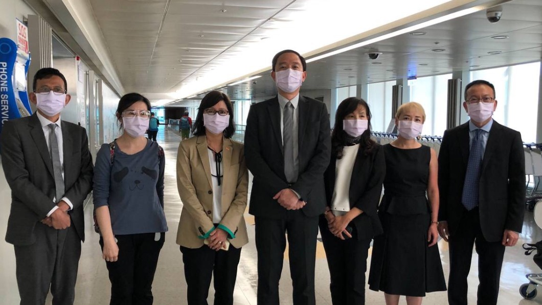 駐港辦事處7位同仁已於20日返回台灣。（圖／翻攝自陸委會臉書）