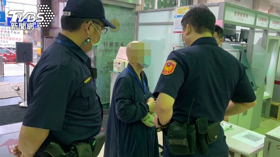 台南一名老婦屢遭詐騙。（圖／中央社）