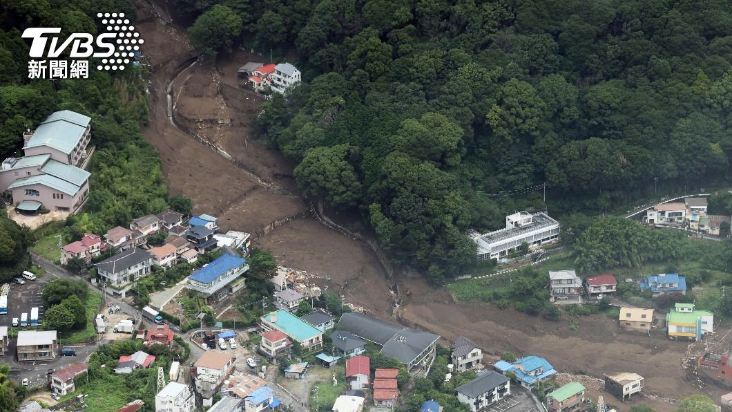 日本靜岡熱海市發生土石流。（圖／達志影像美聯社）