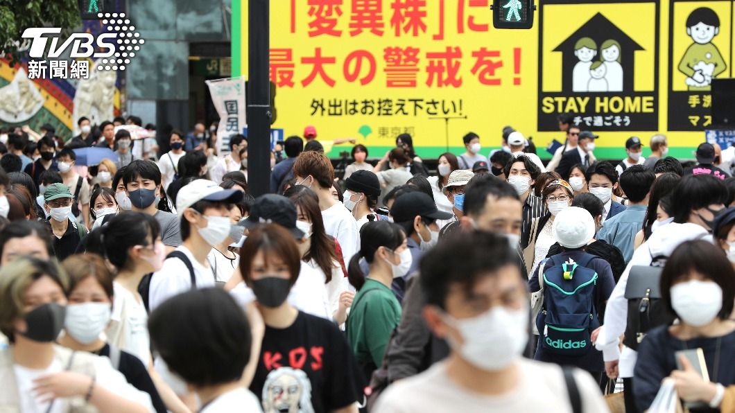 東京在6月21日解封後外出人潮激增。（圖／達志影像美聯社）