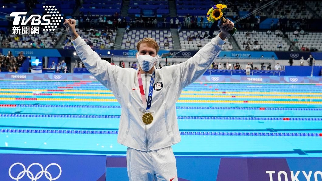 美國選手卡利斯茲摘下東奧首面游泳項目金牌。（圖／達志影像路透社）