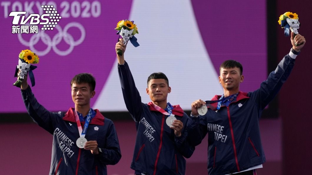 台灣射箭男團奪得東奧銀牌。（圖／達志影像美聯社）